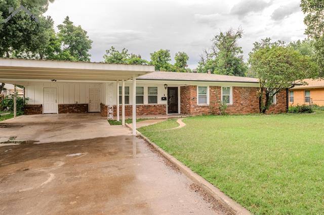 House for rent at 4505 University Ave, Wichita Falls, TX 76308