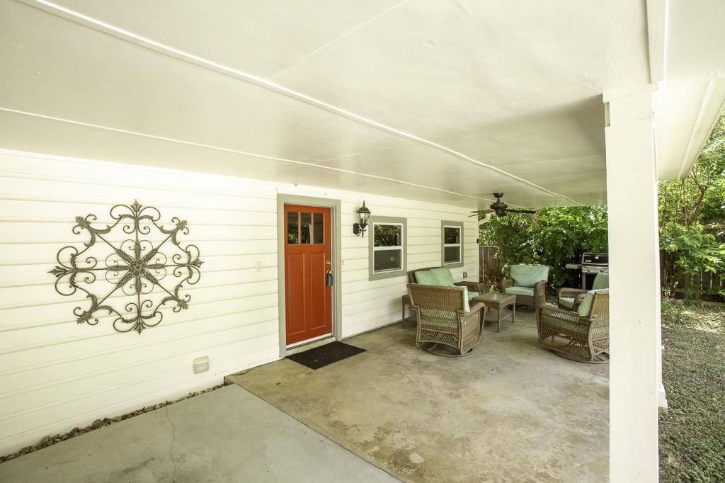 House for rent at 2215 B Lindell Ave, Austin, TX 78704