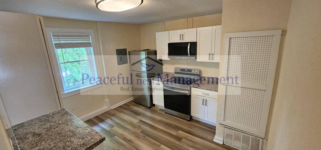 Apartment for rent at 1344 24th St #C, Columbus, GA 31901