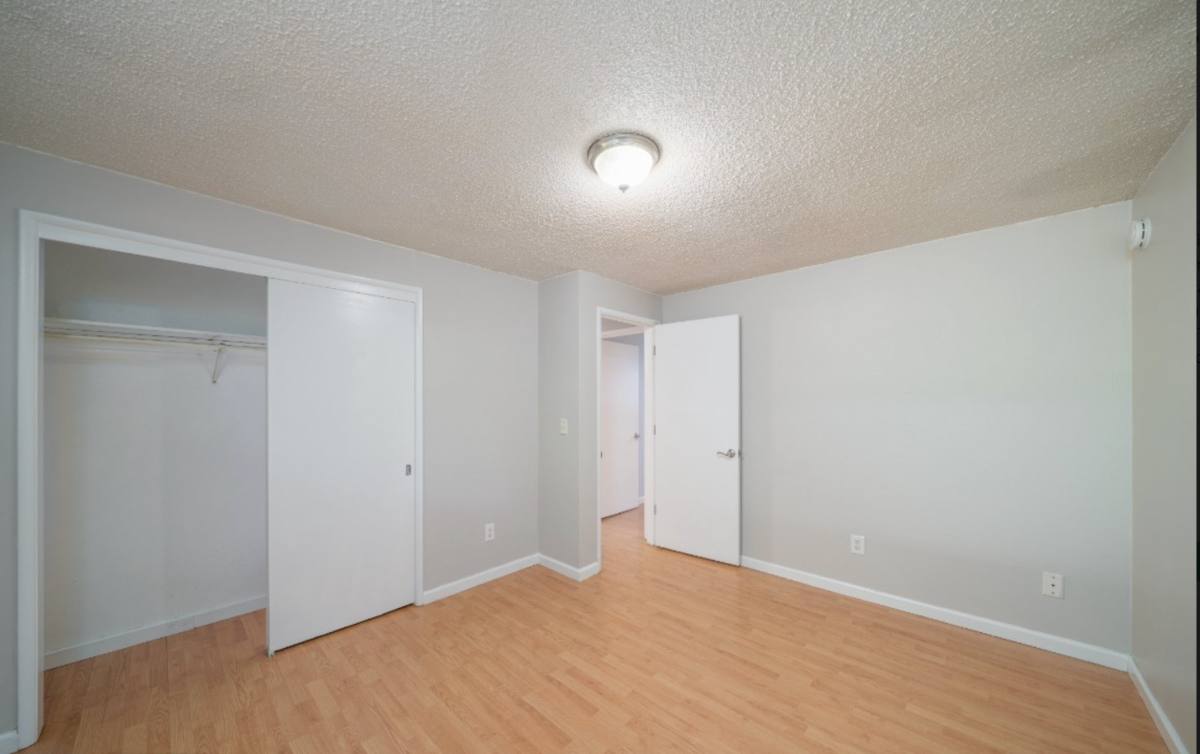 House for rent at 9207 SW 26th Ave, Portland, OR 97219
