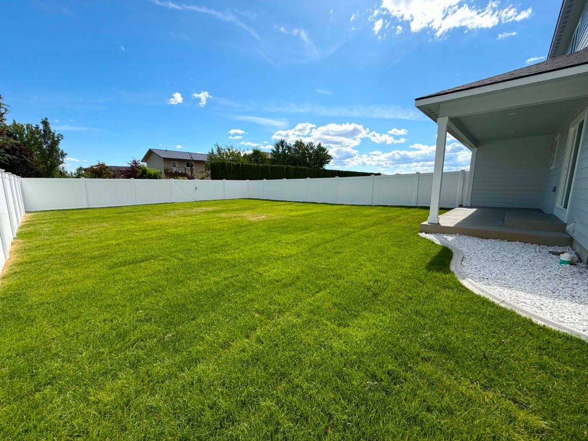 Townhouse for rent at 224 O St SW #A, Quincy, WA 98848