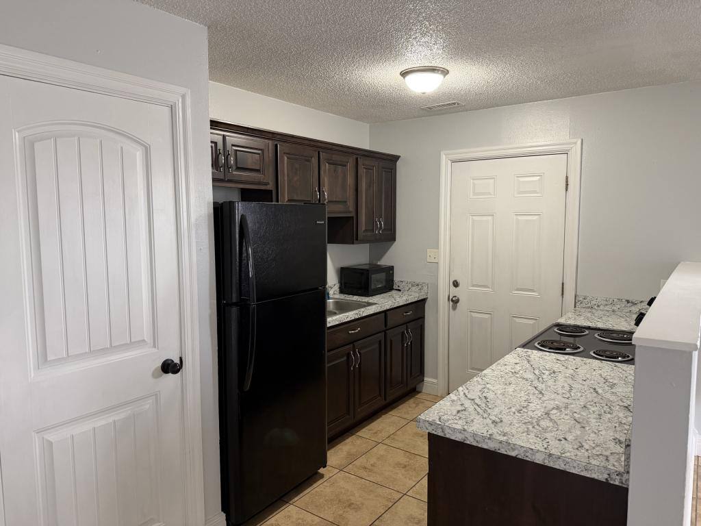 Apartment for rent at 217 S Galena Ave, Joplin, MO 64801