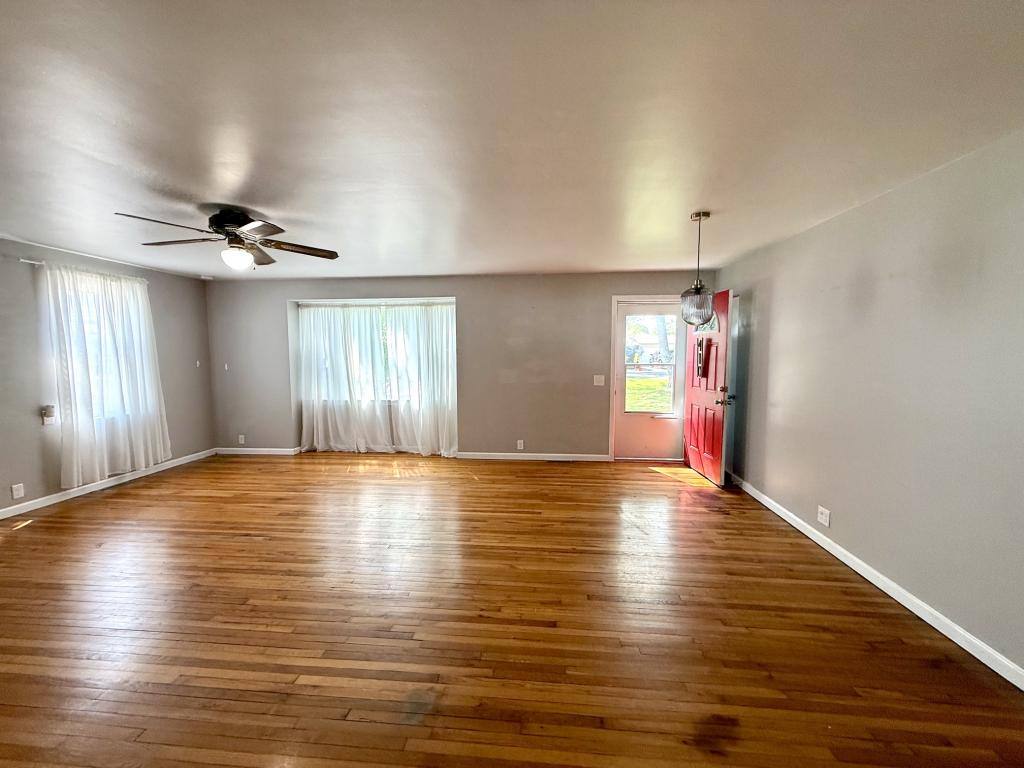 House for rent at 410 N Second St, Freeland, MI 48623