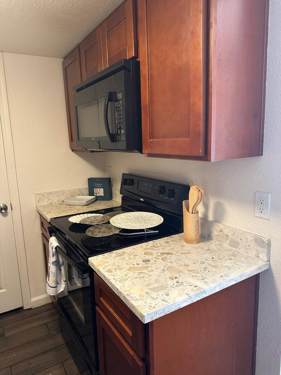 Apartment for rent at 4444 N 7th Ave #106, Phoenix, AZ 85013