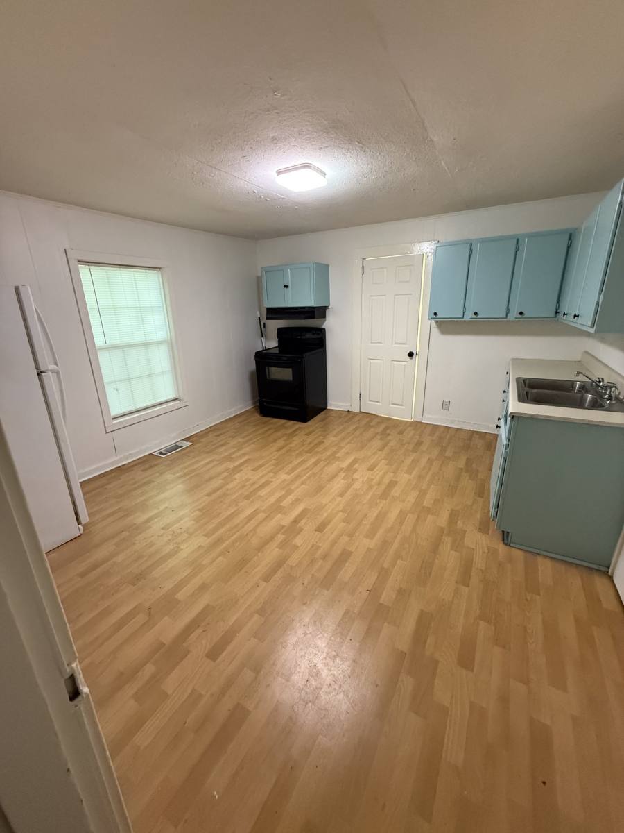 Apartment for rent at 839 N Spring St #A, Murfreesboro, TN 37130