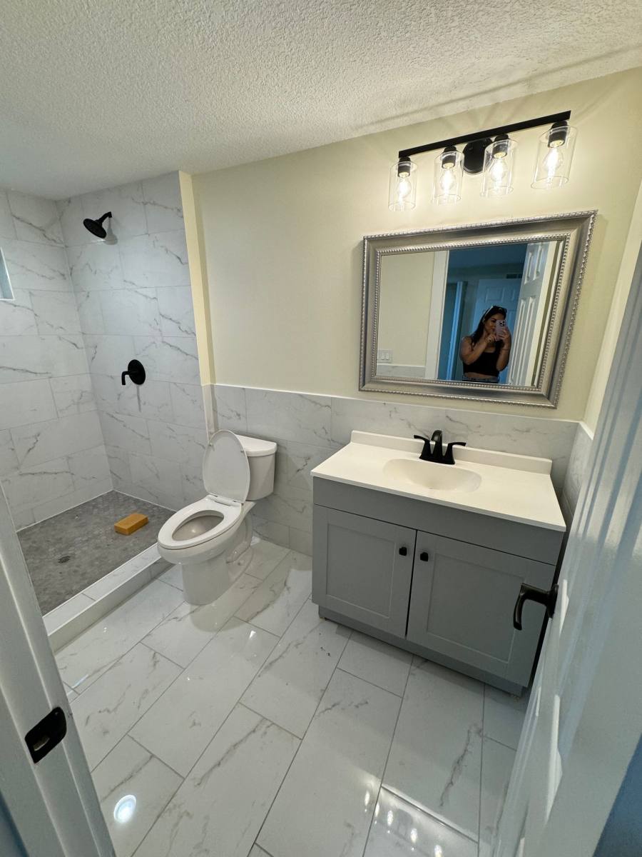 Apartment for rent at 810 Baker Ave #1, Jacksonville, FL 32209