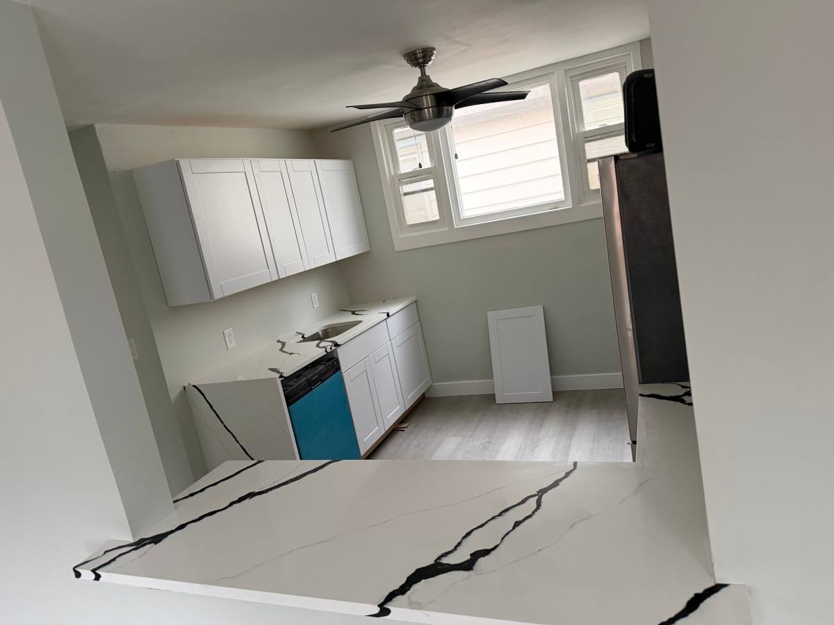 Apartment for rent at 285 Columbia Ave #1, Irvington, NJ 07111