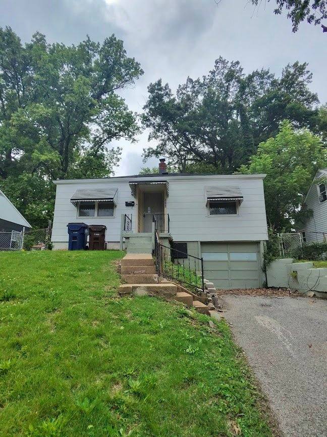 House for rent at 515 Coppinger Dr, Saint Louis, MO 63135