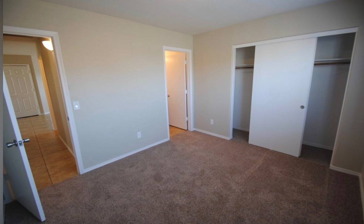 House for rent at 1429 S 14th Ave, Phoenix, AZ 85007