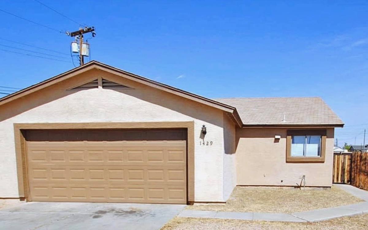 House for rent at 1429 S 14th Ave, Phoenix, AZ 85007