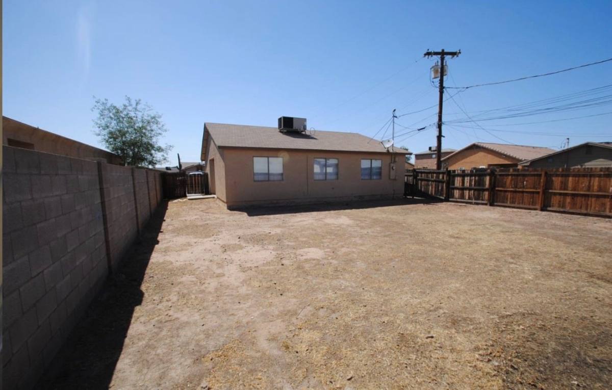 House for rent at 1429 S 14th Ave, Phoenix, AZ 85007