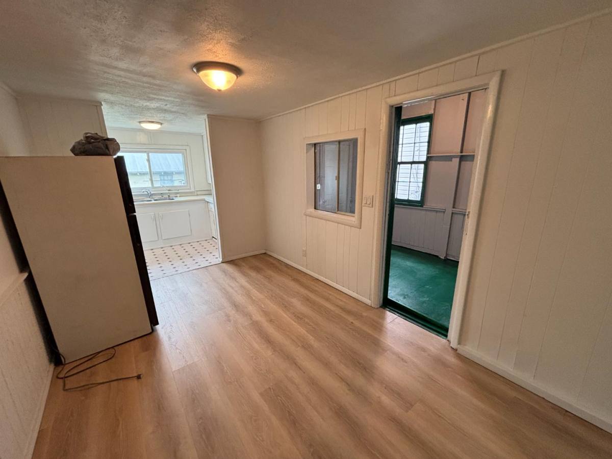 Apartment for rent at 2317 7th Ave #RIGHT, Altoona, PA 16602