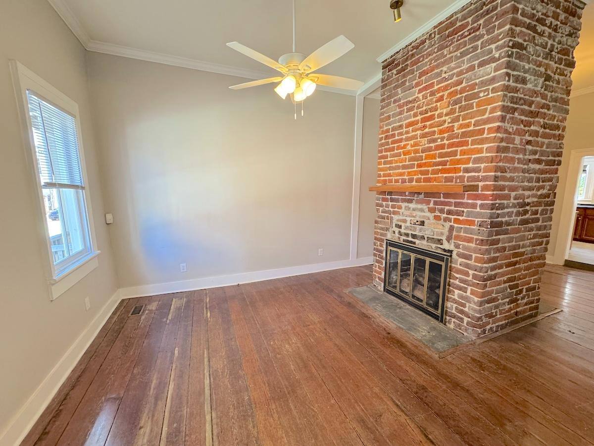 Townhouse for rent at 414 Price St, Savannah, GA 31401