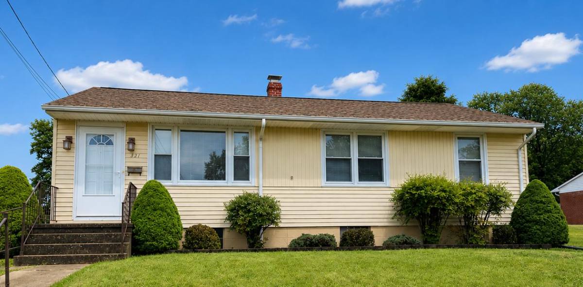 House for rent at 321 Sharon Lane, Staunton, VA 24401