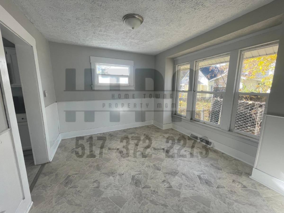 House for rent at 819 Cross St #819, Lansing, MI 48915