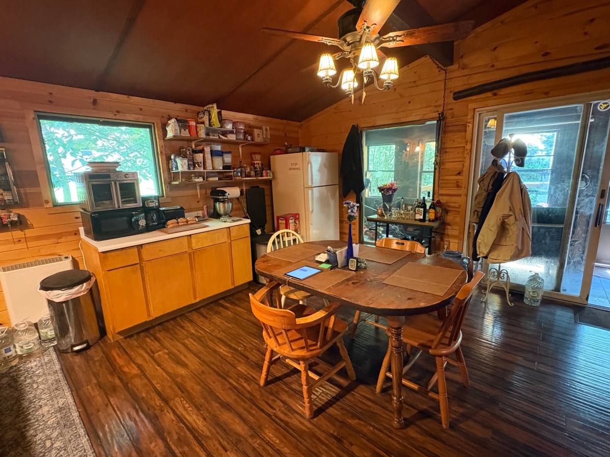 House for rent at 79 Spruce Peak Rd, Acme, PA 15610