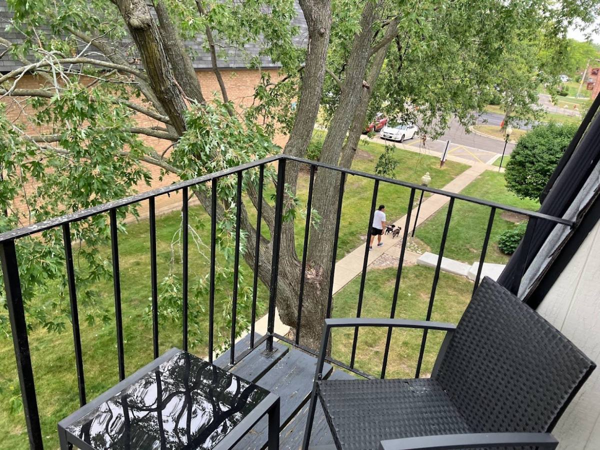 Condo for rent at 9A Dundee Quarter Dr, Palatine, IL 60074