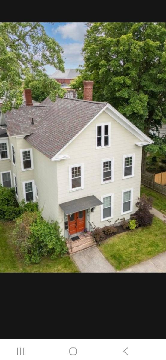 Apartment for rent at 93 Prospect St #1, Manchester, NH 03104