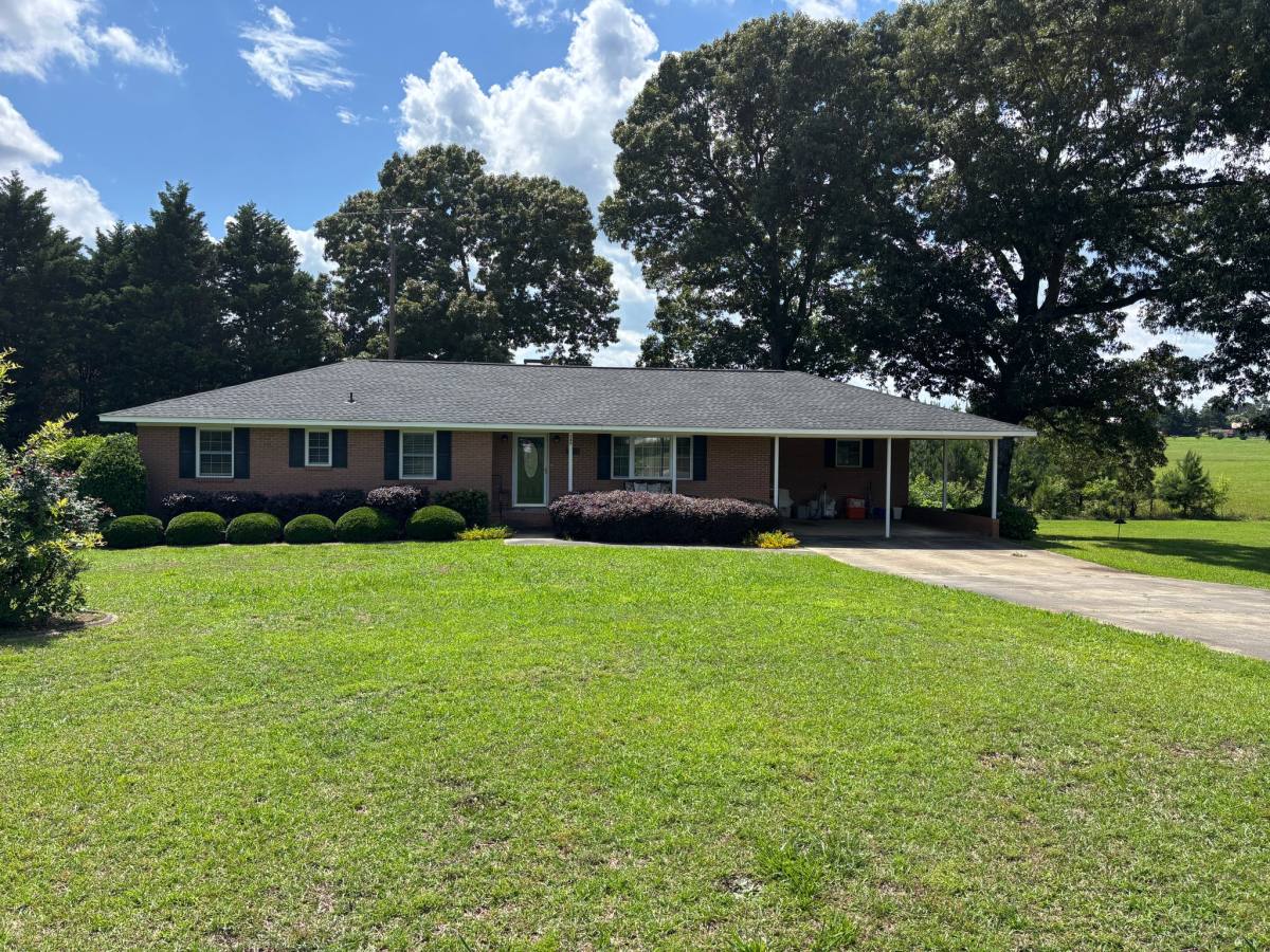 House for rent at 243 Dowd Rd, Prosperity, SC 29127