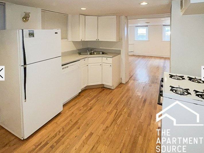 Apartment for rent at 3309 N Southport Ave #G, Chicago, IL 60657
