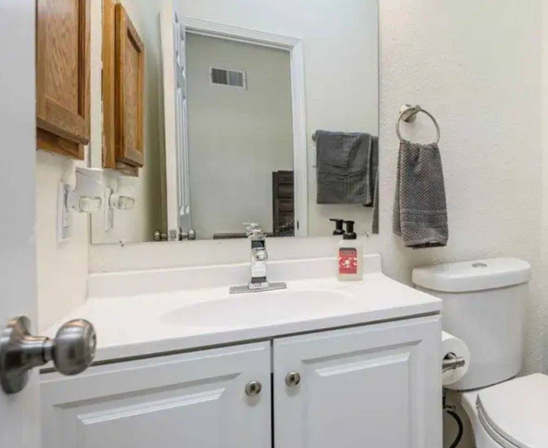 Townhouse for rent at 1914 Sheryl Way, Las Cruces, NM 88001