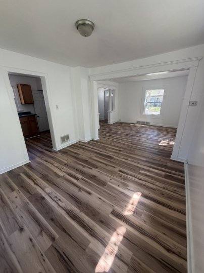 House for rent at 218 Goguac St W, Battle Creek, MI 49015