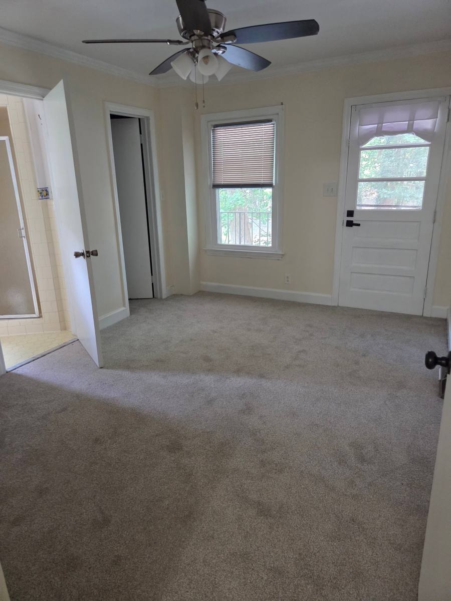 Apartment for rent at 402 Pinecrest St, Carthage, NC 28327