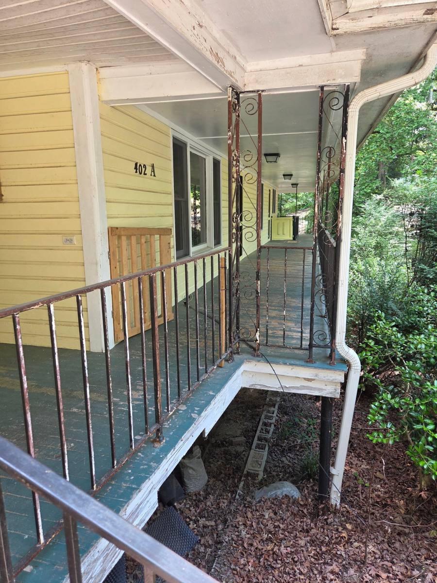 Apartment for rent at 402 Pinecrest St, Carthage, NC 28327