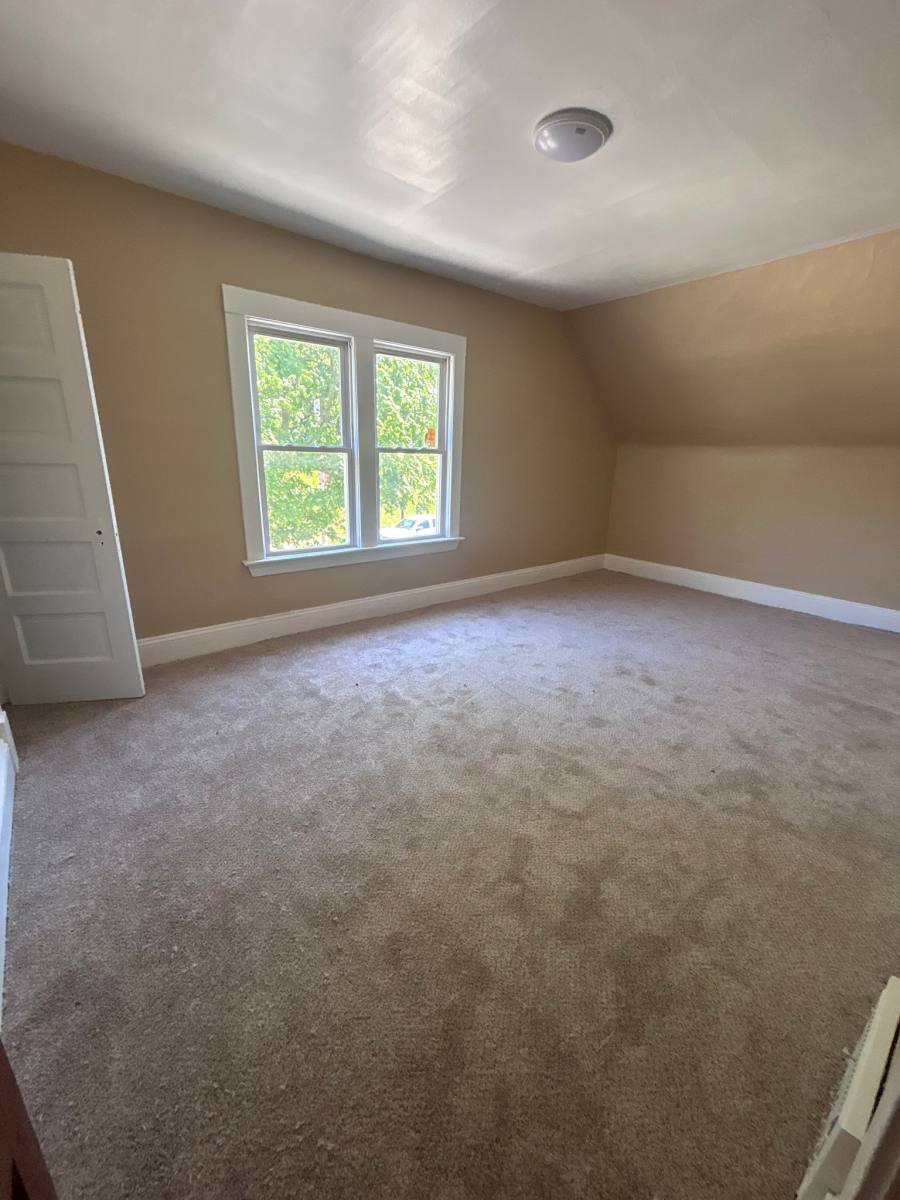 House for rent at 2652 E 115th St, Cleveland, OH 44104