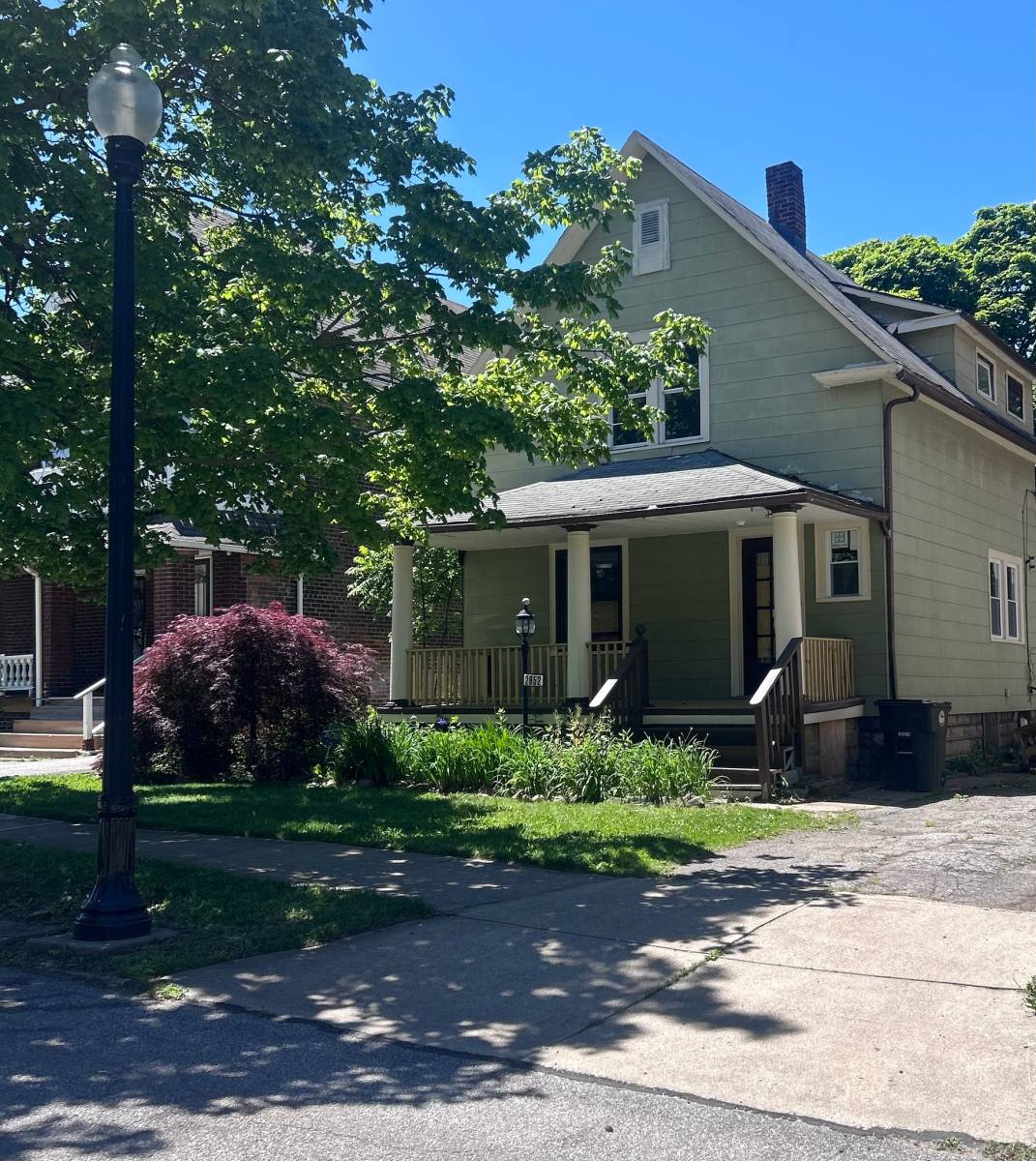 House for rent at 2652 E 115th St, Cleveland, OH 44104