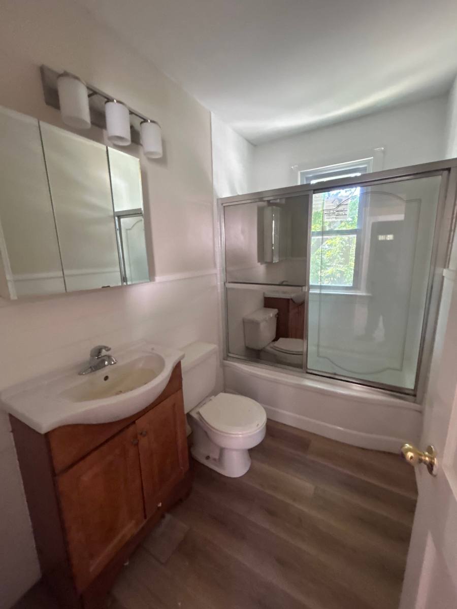 House for rent at 2652 E 115th St, Cleveland, OH 44104