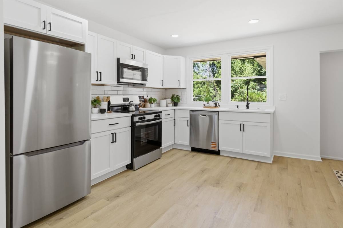 House for rent at 2009 Longview Ave, Rosedale, MD 21237