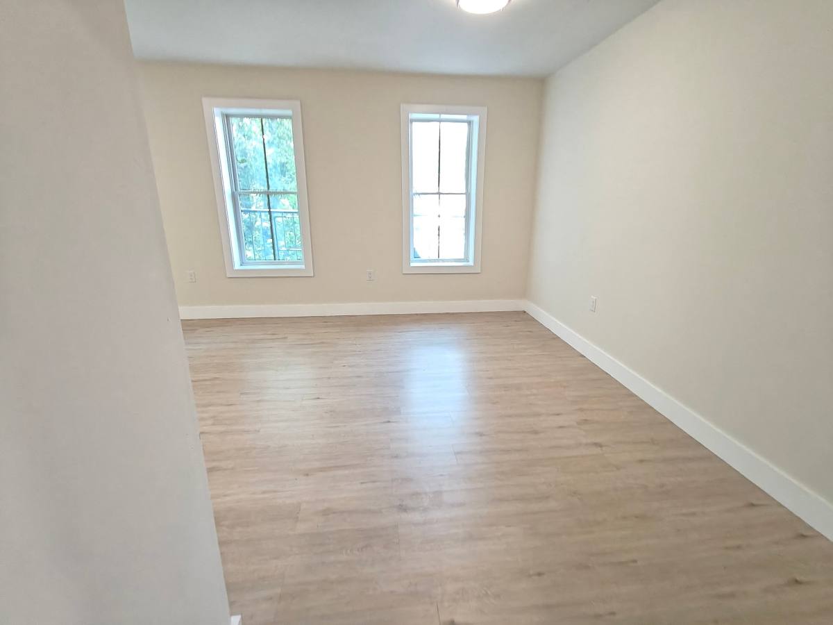 Apartment for rent at 110 W Broadway #1, Paterson, NJ 07522