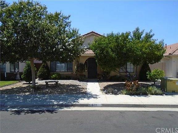 House for rent at 811 Alondra Dr, Hemet, CA 92545