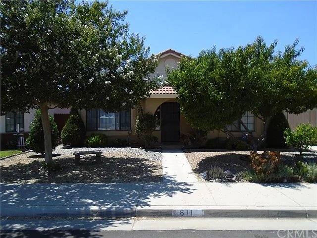 House for rent at 811 Alondra Dr, Hemet, CA 92545