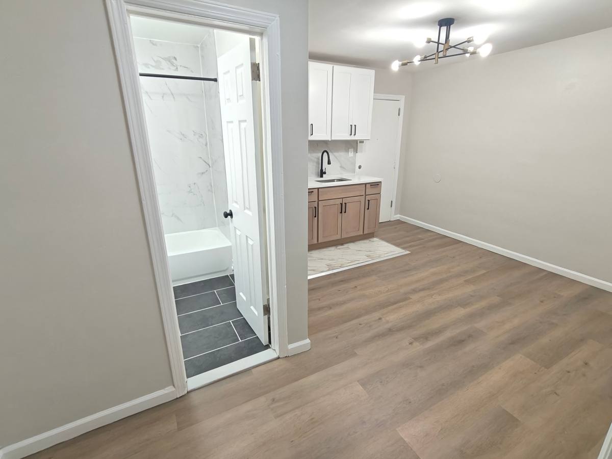 Apartment for rent at 9 Straight St #10, Paterson, NJ 07501