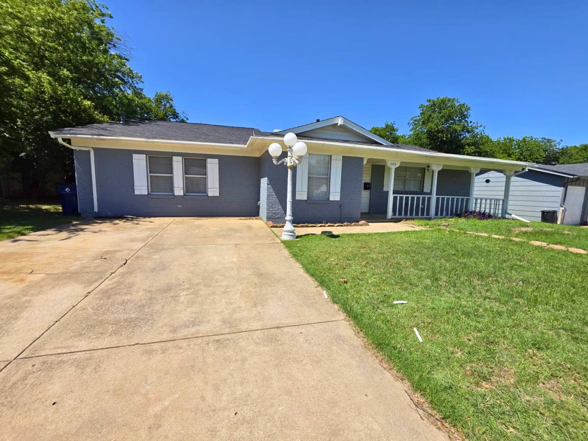 House for rent at 209 Eller Ave, Crowley, TX 76036