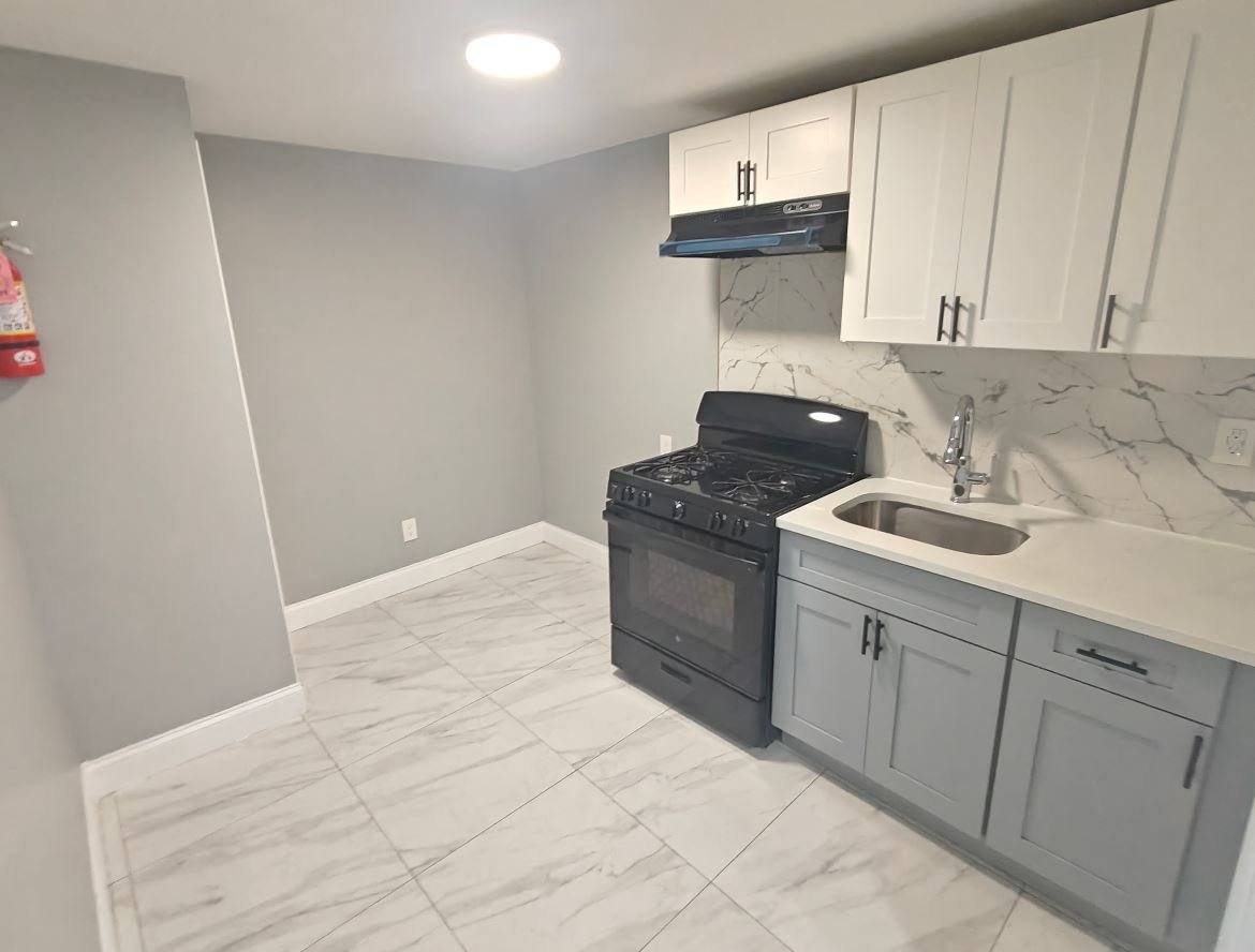 Apartment for rent at 107 Lawrence St #1, Paterson, NJ 07501