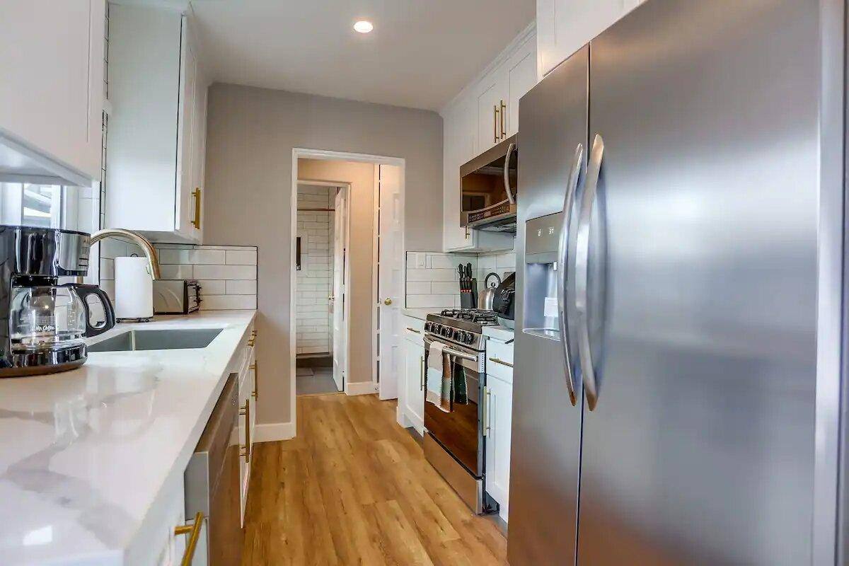 Condo for rent at 812 Island Court, San Diego, CA 92109