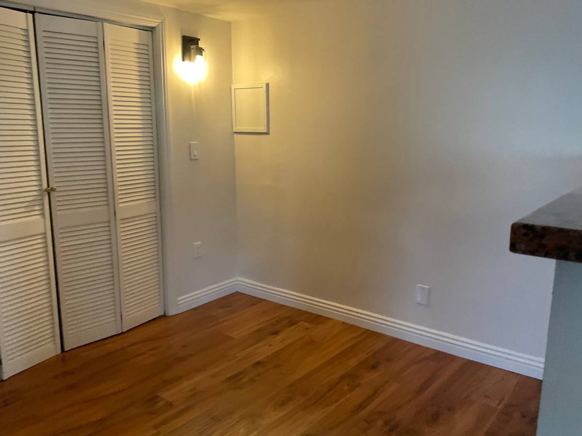 House for rent at 2421 N Lincoln St #A, Burbank, CA 91504