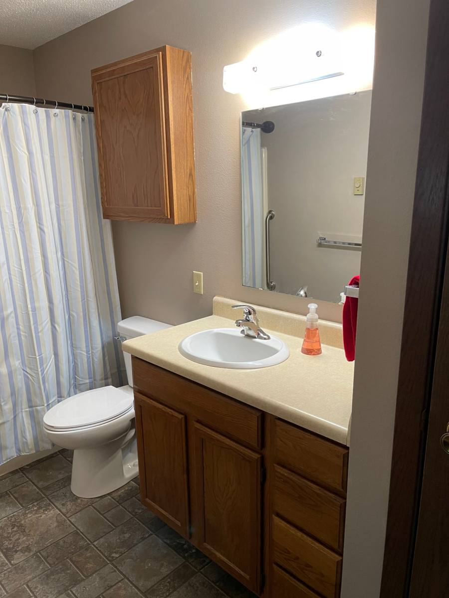 Apartment for rent at 401 E Thomas #3, Marshall, MN 56258
