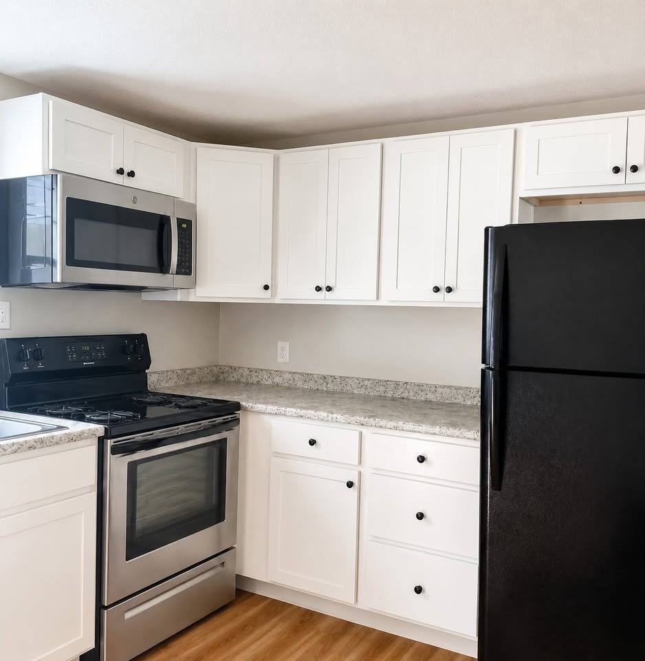 Townhouse for rent at 98B Burnell Dr, Yarmouth, ME 04096