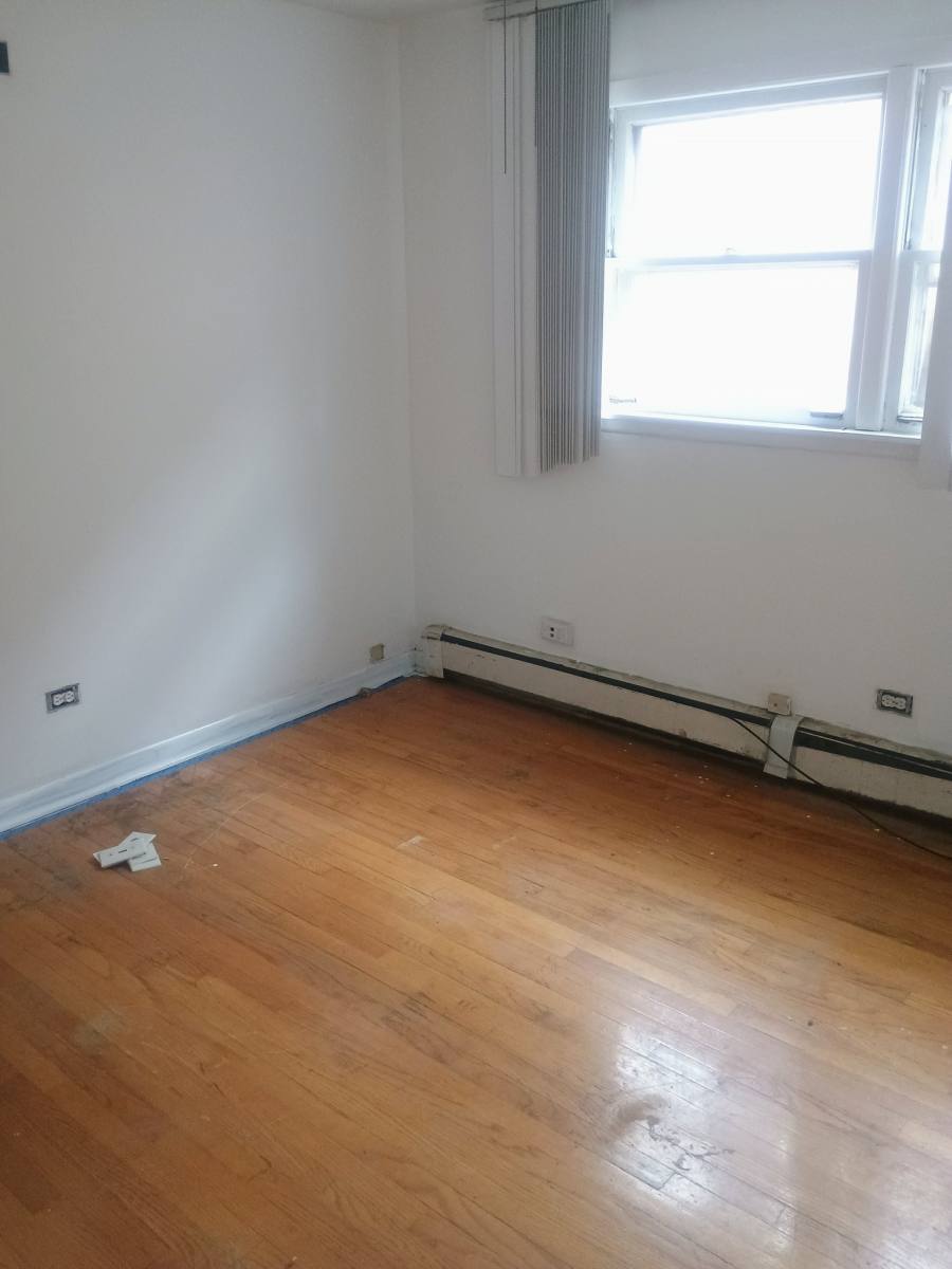Apartment for rent at 307 Yates Ave #1, Calumet City, IL 60409