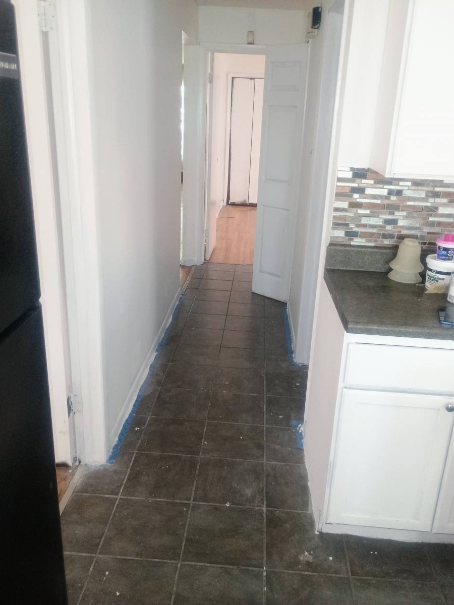 Apartment for rent at 307 Yates Ave #1, Calumet City, IL 60409