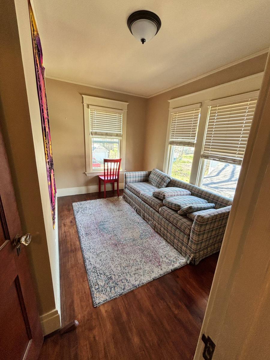 House for rent at 719 Wheaton Ave, Kalamazoo, MI 49008