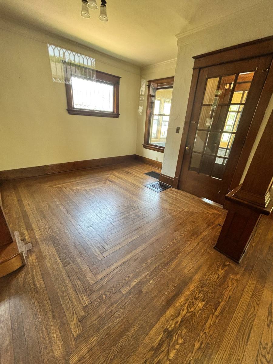 House for rent at 719 Wheaton Ave, Kalamazoo, MI 49008