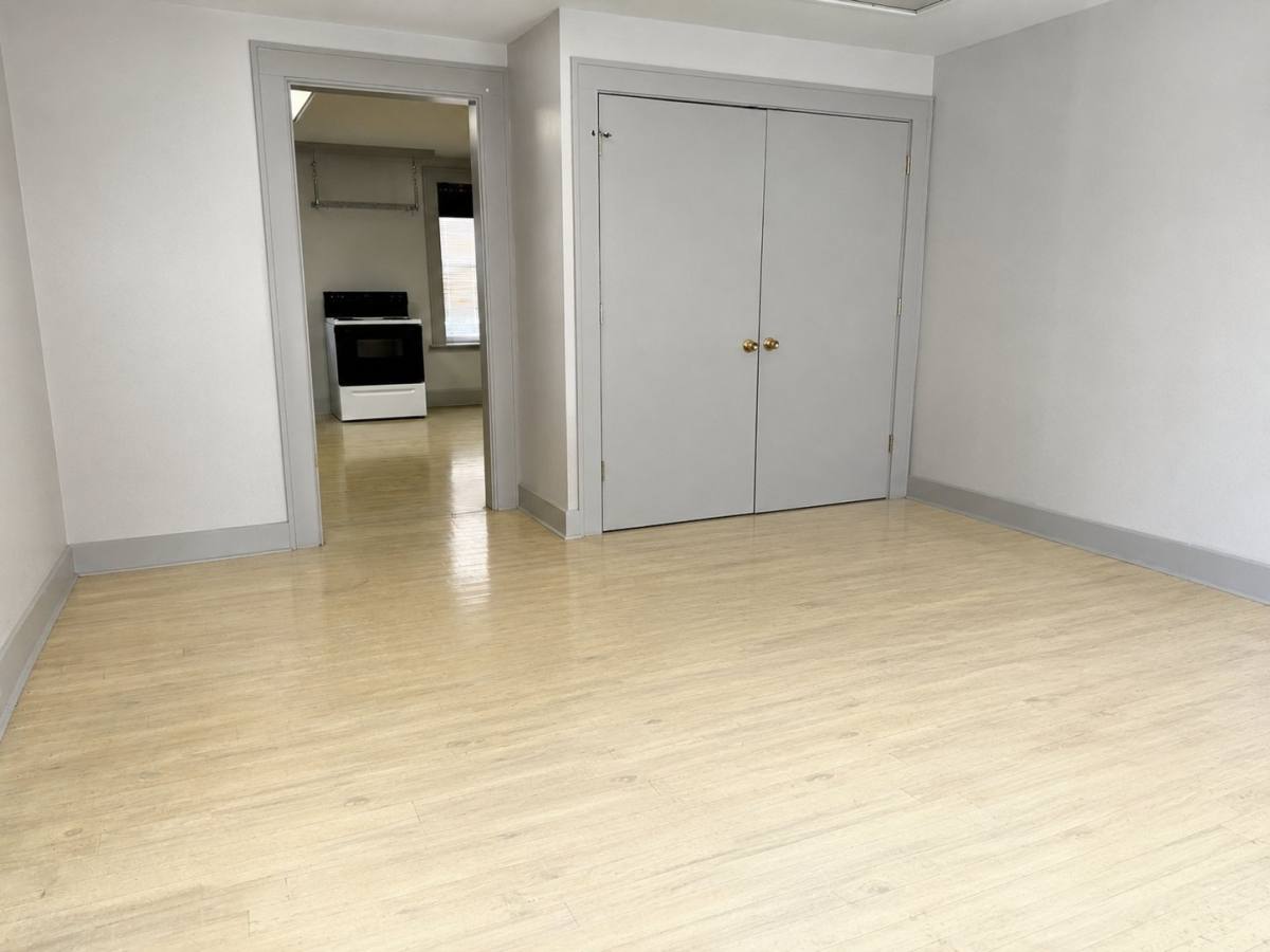 Apartment for rent at 12 N Main St #4, Madisonville, KY 42431