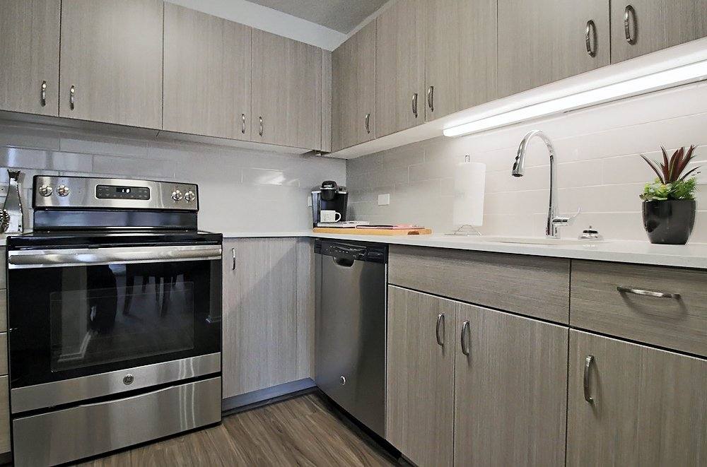 Apartment for rent at 1120 N Dearborn St, Chicago, IL 60610