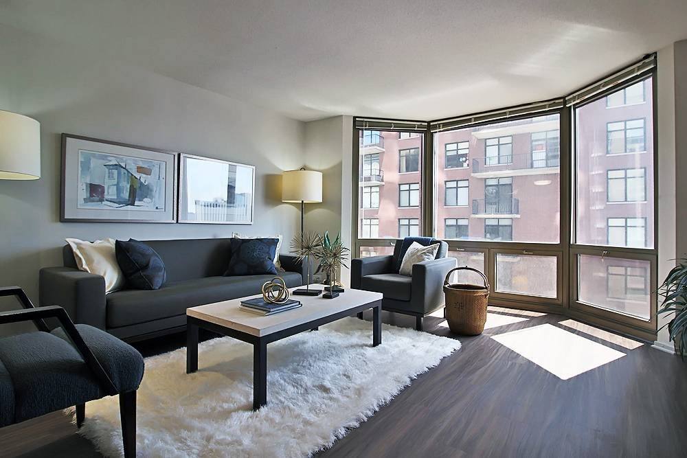 Apartment for rent at 1120 N Dearborn St, Chicago, IL 60610
