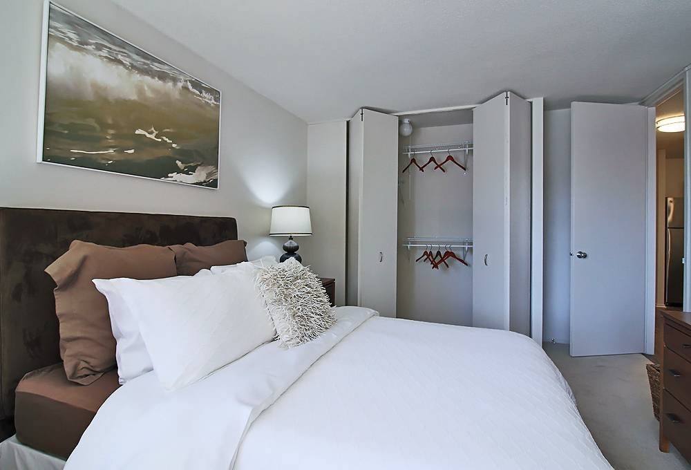 Apartment for rent at 1120 N Dearborn St, Chicago, IL 60610